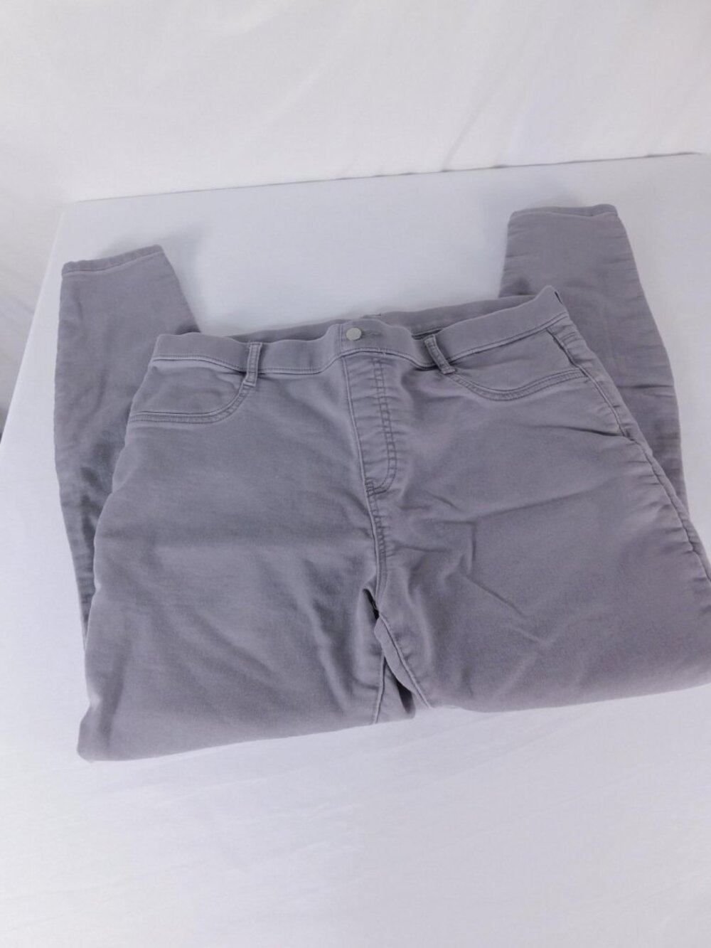 Time And Tru Jeans Womens XL Gray Medium Wash Skinny Slim Stretch Denim Pants